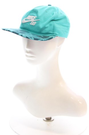 Шапка Nike, Цвят Зелен, Цена 31,72 €, #136561484