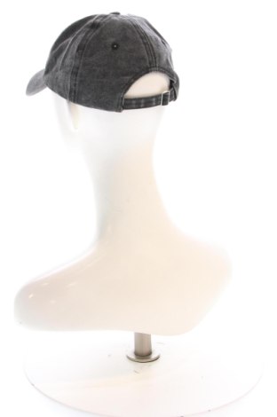 Шапка Unbranded, Цвят Сив, Цена 6,63 €