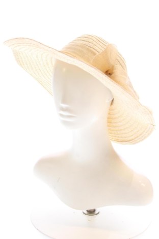Шапка Unbranded, Цвят Бежов, Цена 7,00 €