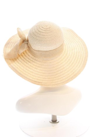 Шапка Unbranded, Цвят Бежов, Цена 7,00 €