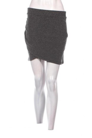 Пола H&M Divided, Размер S, Цвят Сив, Цена 2,04 €