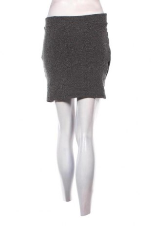 Пола H&M Divided, Размер S, Цвят Сив, Цена 2,04 €