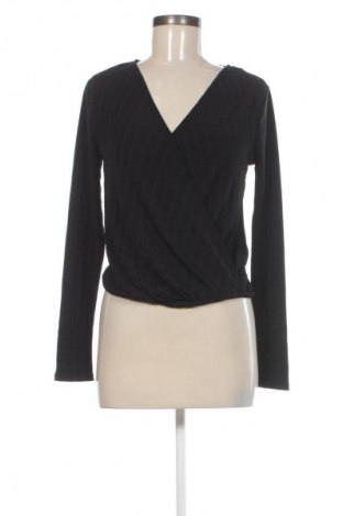 Dámská halenka Gina Tricot, Velikost M, Barva Černá, Cena  129,00 Kč