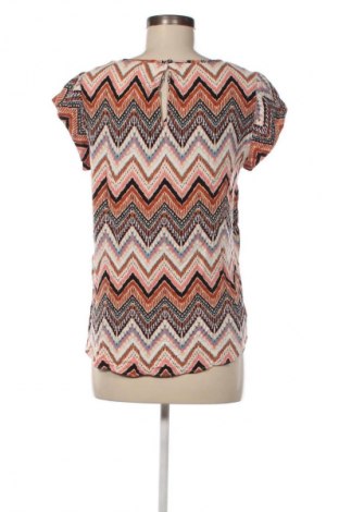 Γυναικεία μπλούζα ONLY, Μέγεθος M, Χρώμα Πολύχρωμο, Τιμή 1,99 €