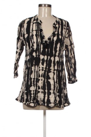 Дамска блуза Rose Bud, Размер M, Цвят Многоцветен, Цена 2,04 €