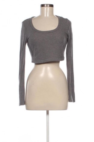 Dámská halenka SHEIN, Velikost M, Barva Šedá, Cena  49,00 Kč