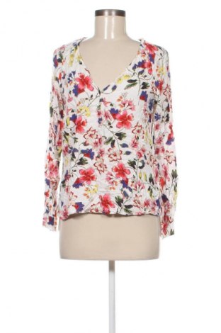 Dámská halenka Stradivarius, Velikost S, Barva Vícebarevné, Cena  49,00 Kč