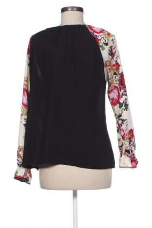 Dámská halenka Unbranded, Velikost M, Barva Vícebarevné, Cena  49,00 Kč