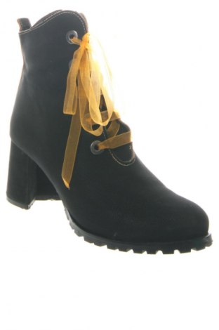 Дамски боти Unbranded, Размер 35, Цвят Черен, Цена 9,81 €