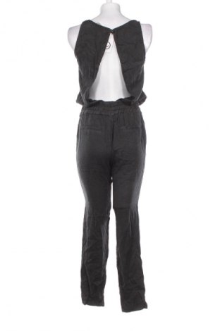 Dámský dlouhý overal Pull&Bear, Velikost S, Barva Šedá, Cena  159,00 Kč