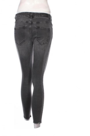 Damskie jeansy ONLY, Rozmiar S, Kolor Szary, Cena 39,99 zł