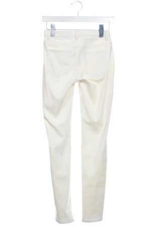 Γυναικείο Τζίν Uniqlo, Μέγεθος XS, Χρώμα Εκρού, Τιμή 4,99 €