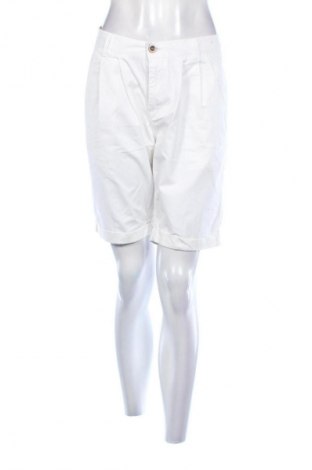 Dámske kraťasy  Atmosphere, Veľkosť M, Farba Biela, Cena  1,95 €