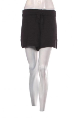 Дамски къс панталон ONLY, Размер M, Цвят Черен, Цена 2,04 €