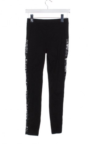 Дамски клин Urban Classics, Размер S, Цвят Черен, Цена 2,04 €