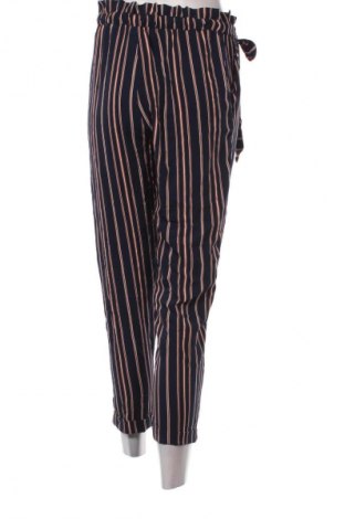 Női nadrág Pull&Bear, Méret M, Szín Sokszínű, Ár 1 429 Ft