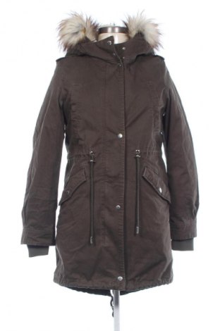 Γυναικείο μπουφάν Bershka, Μέγεθος S, Χρώμα Πράσινο, Τιμή 20,99 €