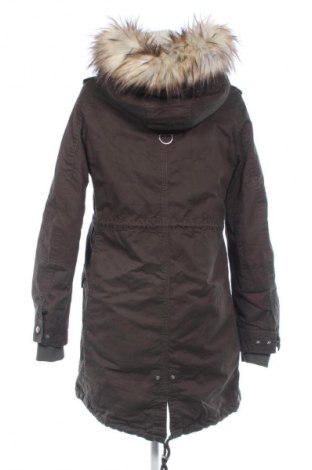 Γυναικείο μπουφάν Bershka, Μέγεθος S, Χρώμα Πράσινο, Τιμή 20,99 €