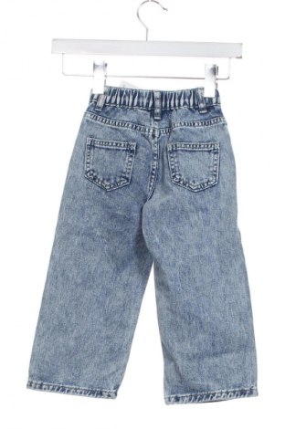 Dziecięce jeansy SHEIN, Rozmiar 3-6m/ 62-68 cm, Kolor Niebieski, Cena 6,99 zł