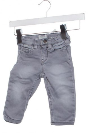 Kinderjeans Unbranded, Größe 6-9m/ 68-74 cm, Farbe Grau, Preis 3,99 €