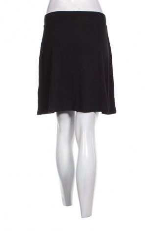 Пола About You, Размер M, Цвят Черен, Цена 2,04 €