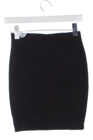 Пола Amisu, Размер XS, Цвят Черен, Цена 2,04 €