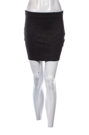 Пола Amisu, Размер S, Цвят Многоцветен, Цена 2,04 €