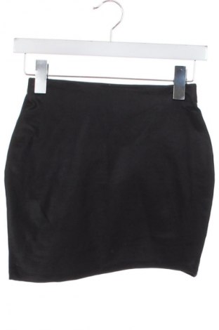 Пола Amisu, Размер XS, Цвят Черен, Цена 4,09 €