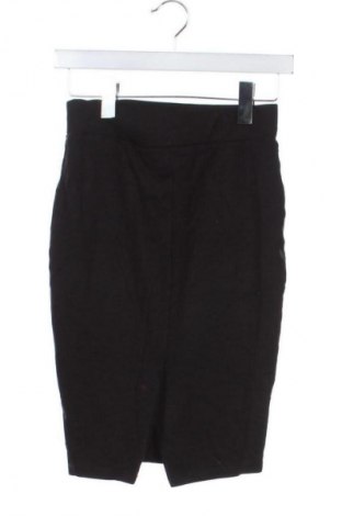 Пола Amisu, Размер XS, Цвят Черен, Цена 2,04 €