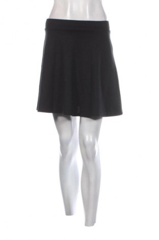 Пола Fb Sister, Размер S, Цвят Черен, Цена 2,04 €