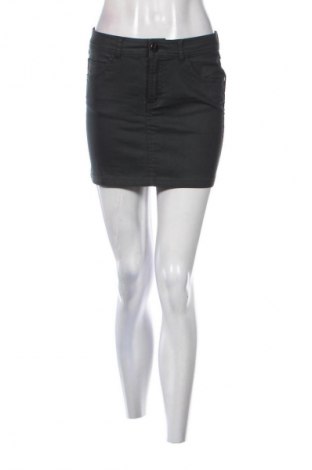 Пола Gestuz, Размер S, Цвят Зелен, Цена 2,55 €