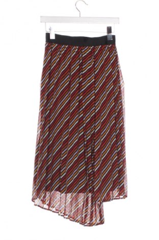 Sukně Gestuz, Velikost XS, Barva Vícebarevné, Cena  259,00 Kč