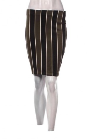 Пола H&M, Размер S, Цвят Многоцветен, Цена 2,04 €