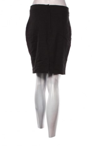 Пола H&M, Размер S, Цвят Черен, Цена 2,04 €