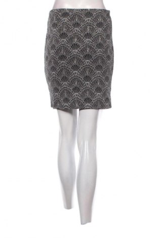 Пола H&M Divided, Размер S, Цвят Сребрист, Цена 2,04 €