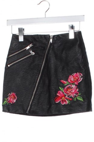 Пола H&M Divided, Размер XXS, Цвят Черен, Цена 4,60 €