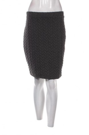 Пола Hema, Размер M, Цвят Сив, Цена 2,04 €