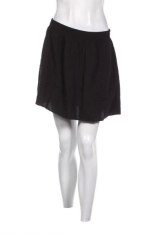 Пола Janina, Размер M, Цвят Черен, Цена 2,04 €