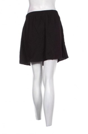 Пола Janina, Размер M, Цвят Черен, Цена 2,04 €