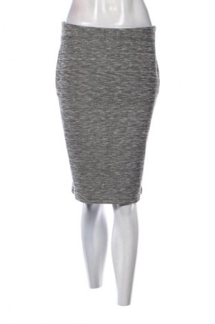 Пола Lindex, Размер M, Цвят Сив, Цена 2,04 €