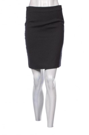 Пола Mango, Размер S, Цвят Многоцветен, Цена 3,06 €