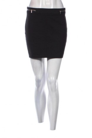 Пола Mango, Размер S, Цвят Черен, Цена 4,09 €