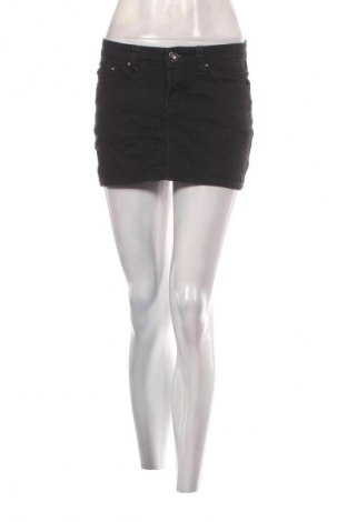 Пола Miss Anna, Размер S, Цвят Черен, Цена 2,04 €