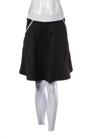 Пола Naf Naf, Размер M, Цвят Черен, Цена 2,55 €