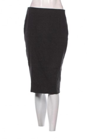 Пола Old Navy, Размер M, Цвят Сив, Цена 2,04 €