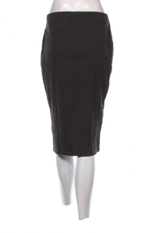 Пола Old Navy, Размер M, Цвят Сив, Цена 2,04 €