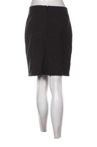 Пола Orsay, Размер S, Цвят Черен, Цена 2,04 €