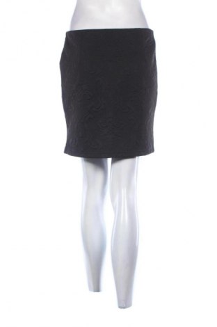 Пола Pepco, Размер M, Цвят Черен, Цена 2,04 €