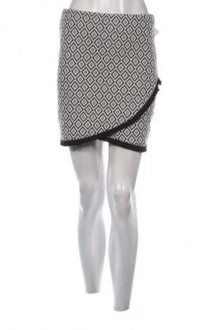 Пола Pepco, Размер S, Цвят Многоцветен, Цена 2,04 €