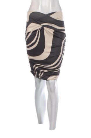 Пола Pretty Little Thing, Размер XS, Цвят Многоцветен, Цена 14,31 €